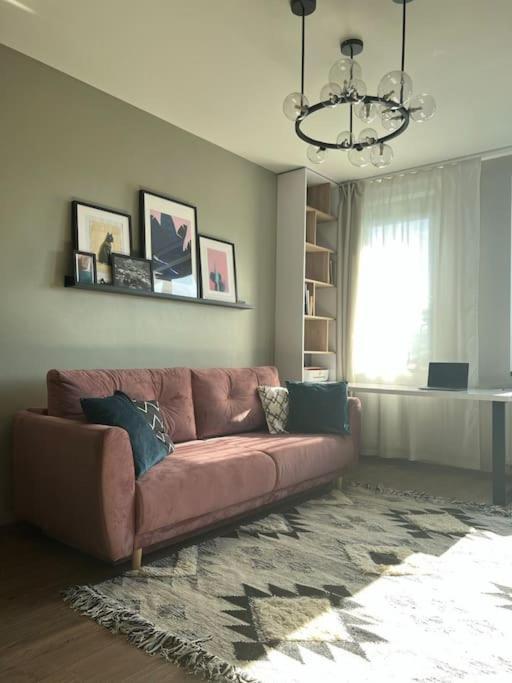 Luxury Pearl With Parking Place In Holesovice Prag Dış mekan fotoğraf